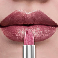 uxeMetal Lips – Brilho Intenso, Poder Absoluto