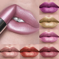 uxeMetal Lips – Brilho Intenso, Poder Absoluto