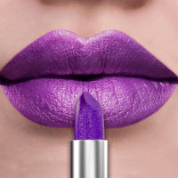 uxeMetal Lips – Brilho Intenso, Poder Absoluto